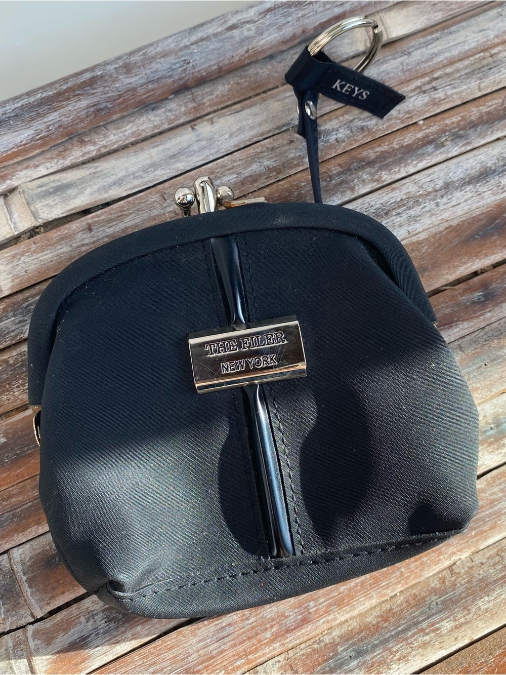 The Filer New York coin purse wallet small black kiss lock multiple compartment
